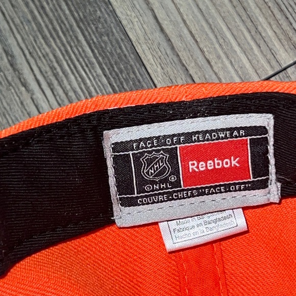 PHILADELPHIA FLYERS Orange and Black Embroidered NHL Reebok Strapback HAT - Picture 6 of 7